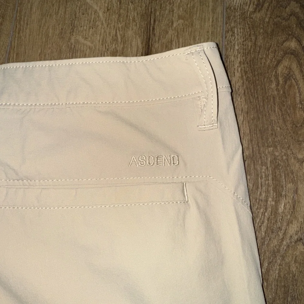 Ascend Nylon Hiking Chino Pants Mens 34X30‎ Beige Tan Stretch Comfort